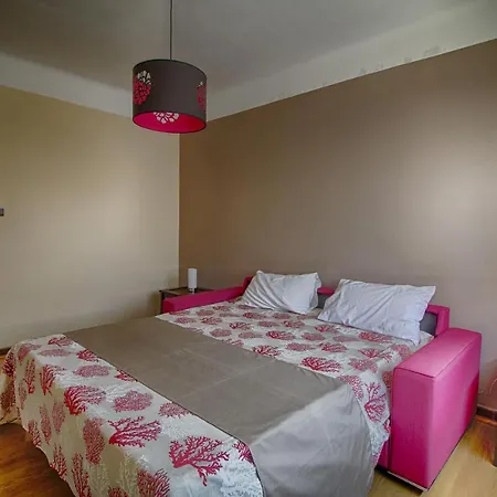 Apartamento Cours Lucien Bonaparte
